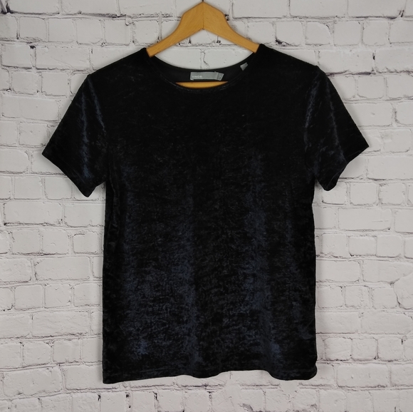 Vince Tops - Vince crushed velvet top
